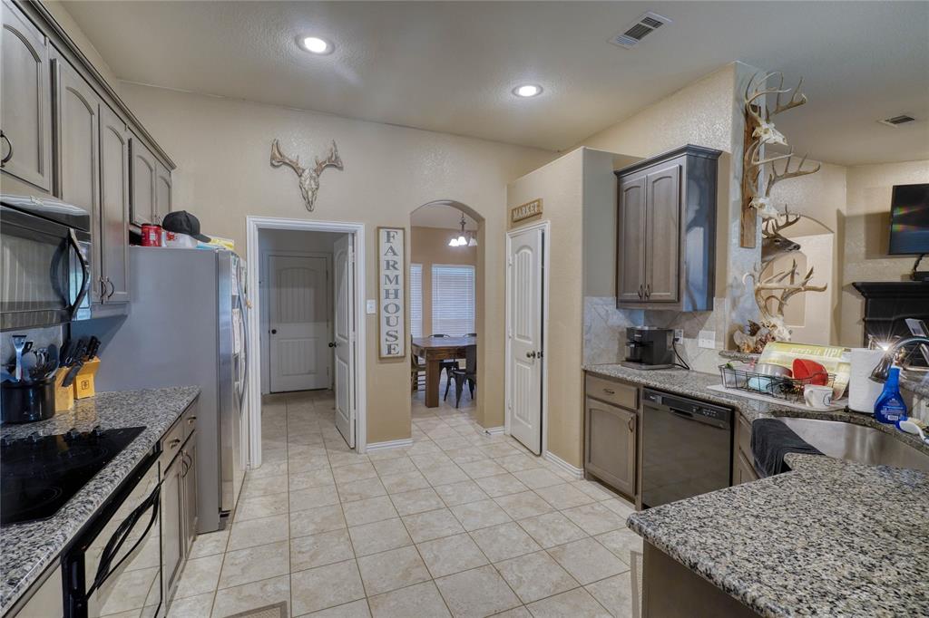 The Hamptons Ph II - Residential