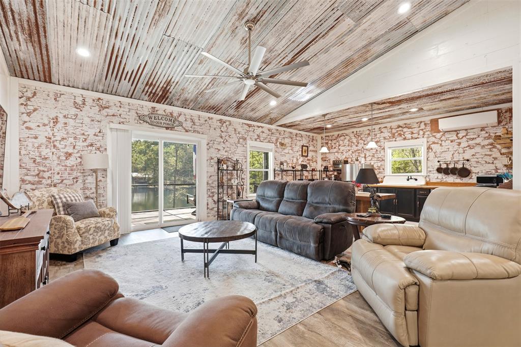 Kings Country - Residential