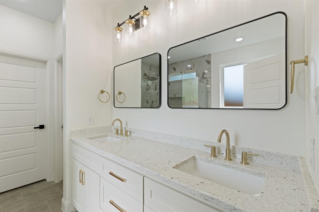 Original Cleburn - Residential