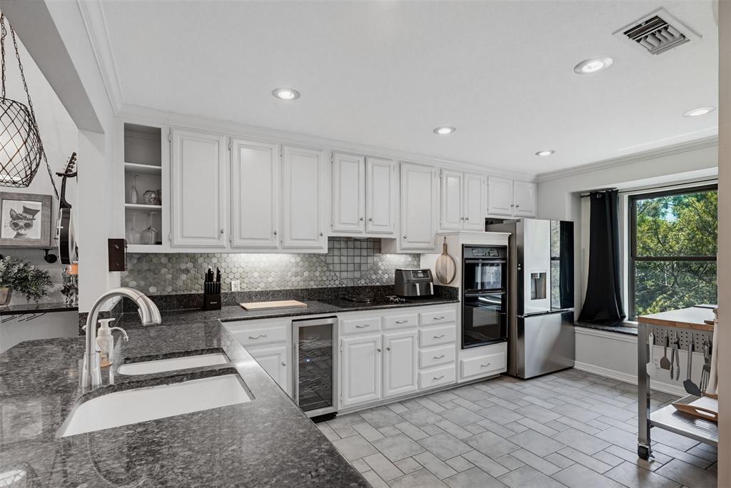 Lakes Of Bent Tree Condo - Residential