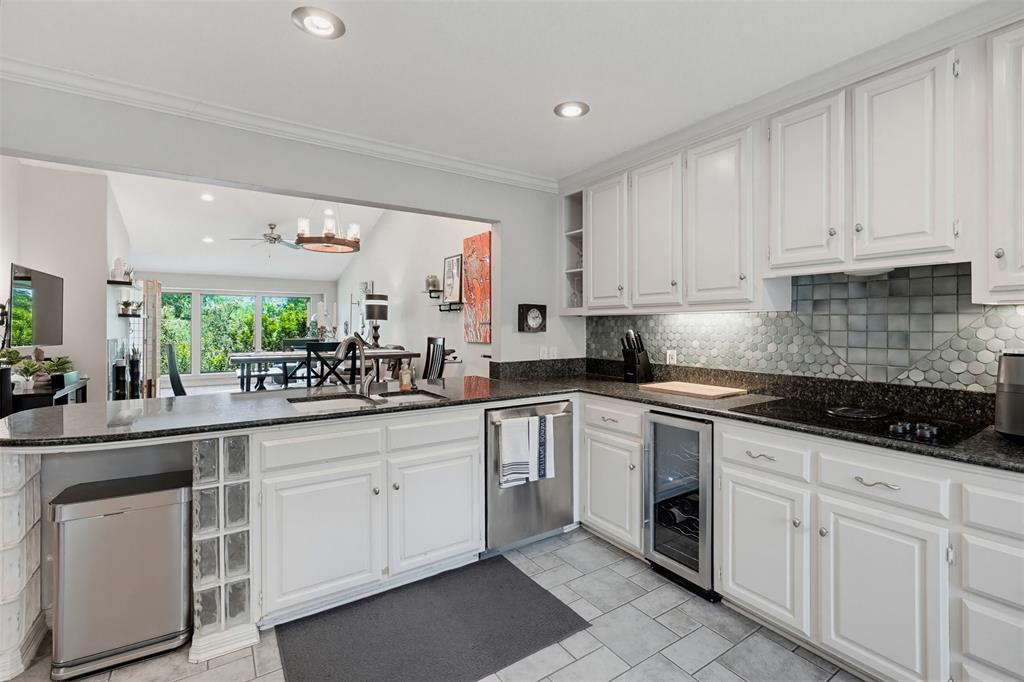 Lakes Of Bent Tree Condo - Residential