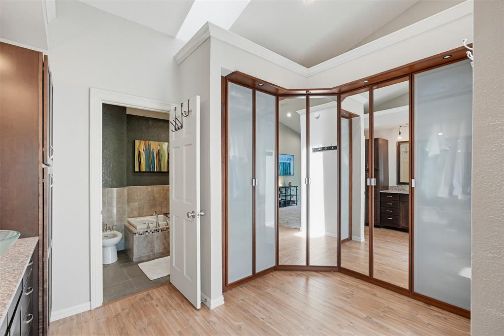Lakes Of Bent Tree Condo - Residential
