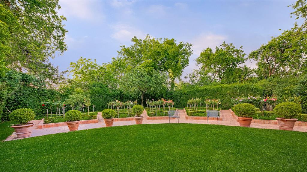 Carroll & Culwells - Residential