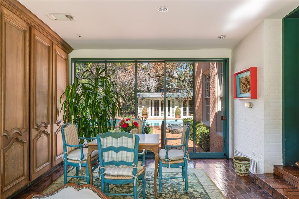 Carroll & Culwells - Residential