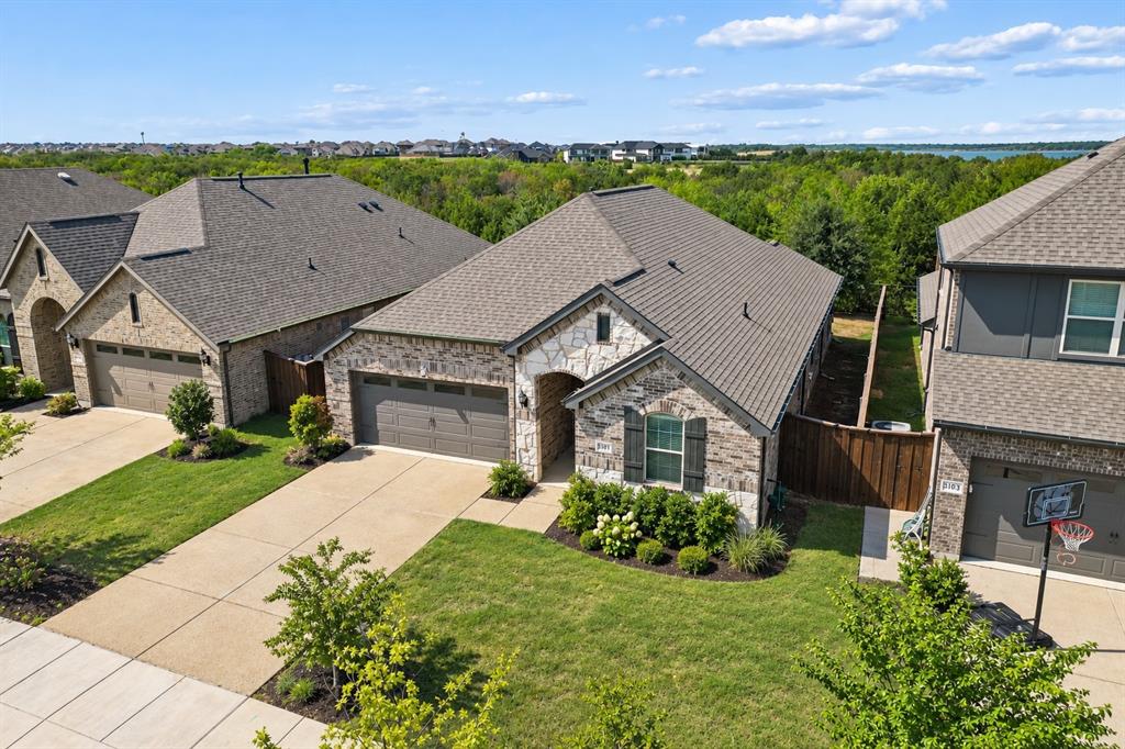2405 Solomons Place