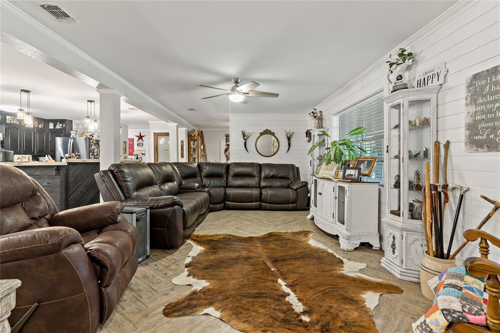 A363 J Guffey - Residential