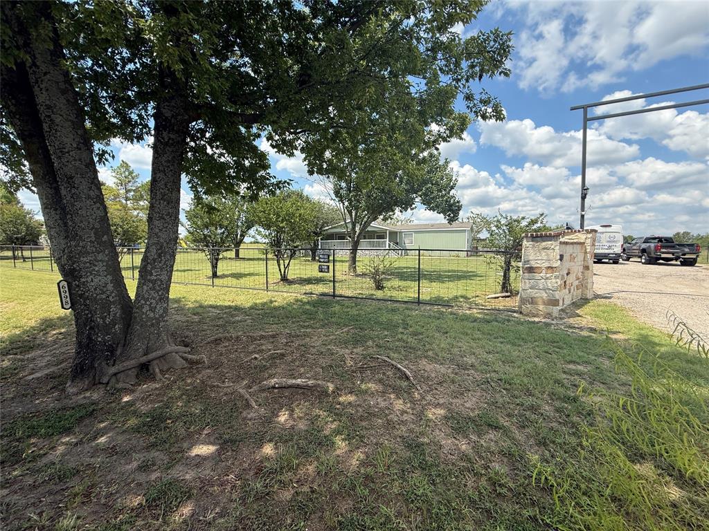 6998 County Road 2532