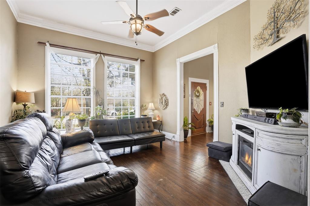 Original Cleburn - Residential