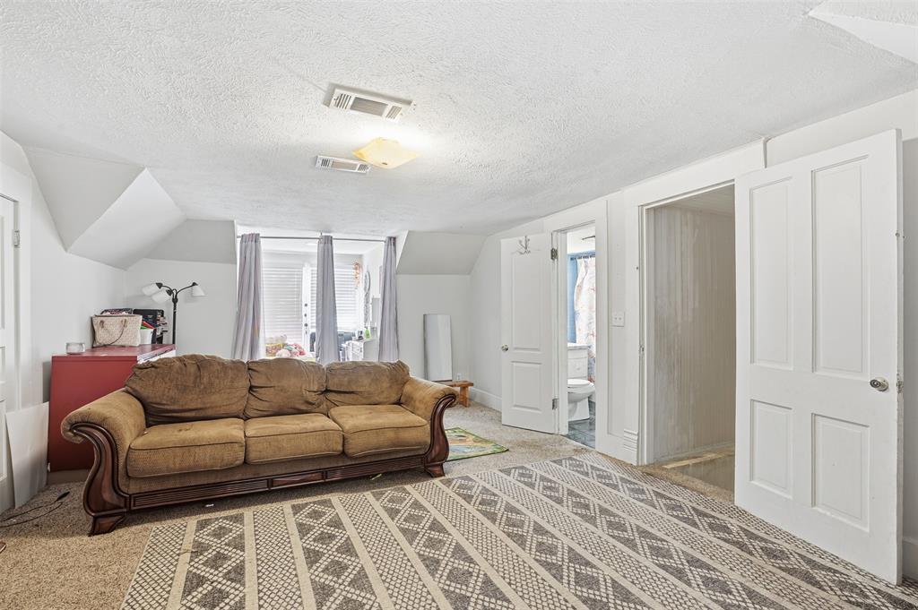 Original Cleburn - Residential