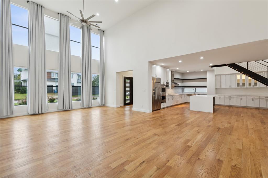 Royal Crest - Residential Lease