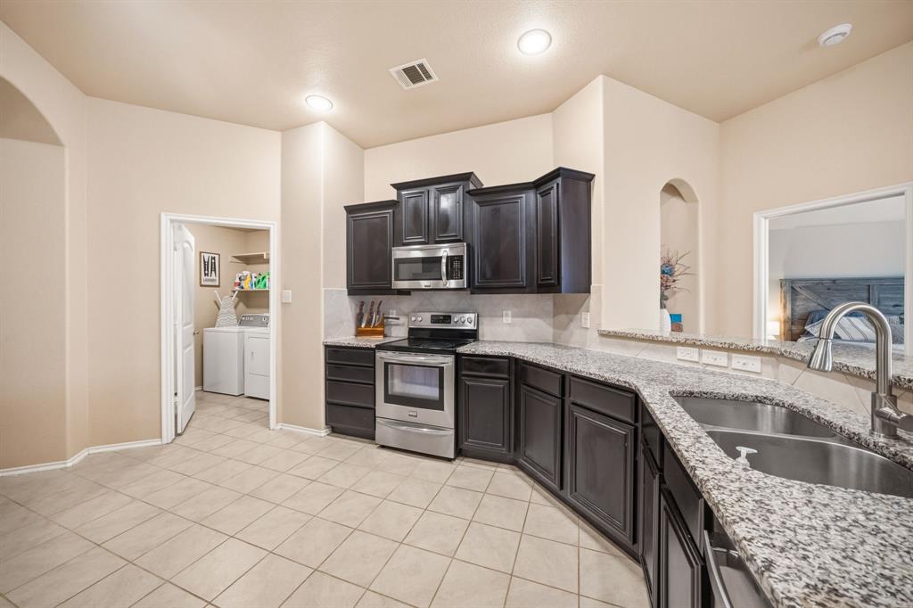 The Arbor At Willow Grove - Residential