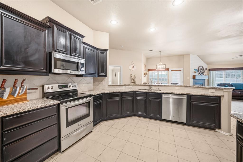 The Arbor At Willow Grove - Residential