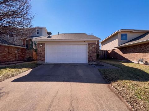 2432 Centaurus Drive Garland TX 75044