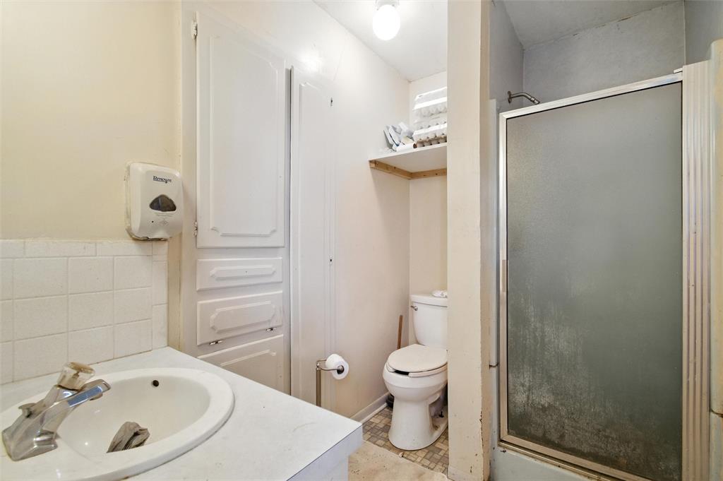 A0826 S MERRITT - Residential