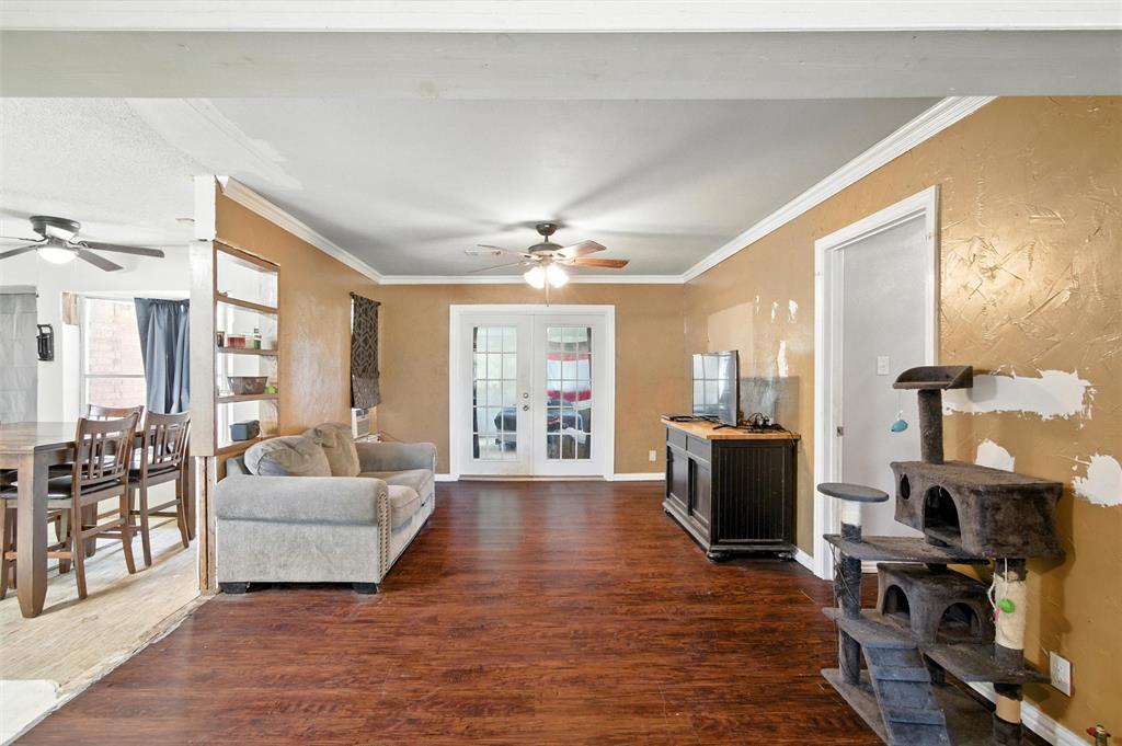 A0826 S MERRITT - Residential