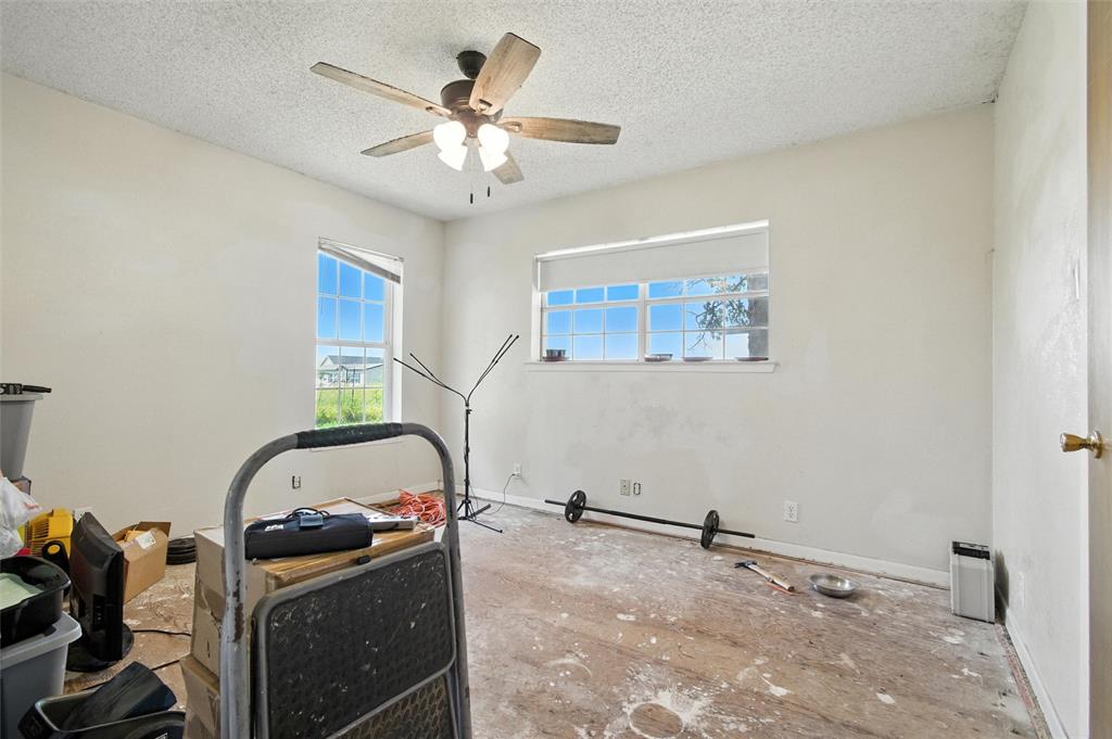 A0826 S MERRITT - Residential