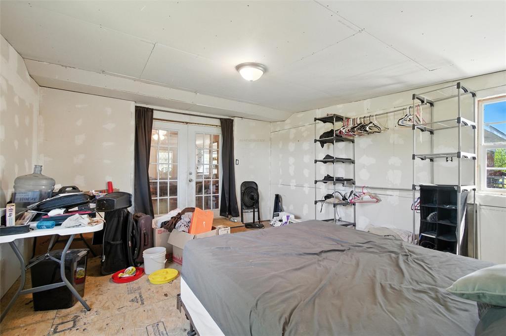 A0826 S MERRITT - Residential