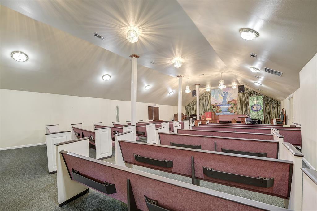 Bellevue - Commercial Sale