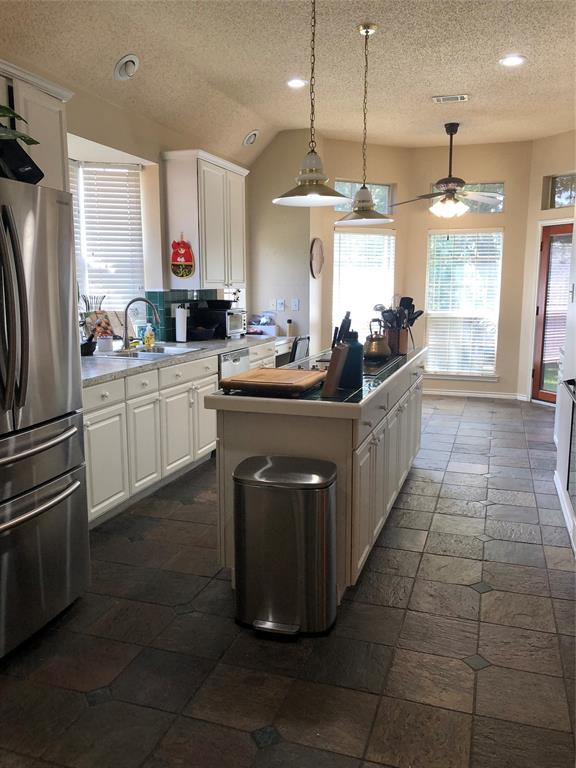 2685 Hillside Drive