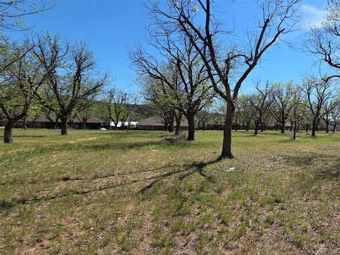 2343 E Landings S Granbury TX 76049
