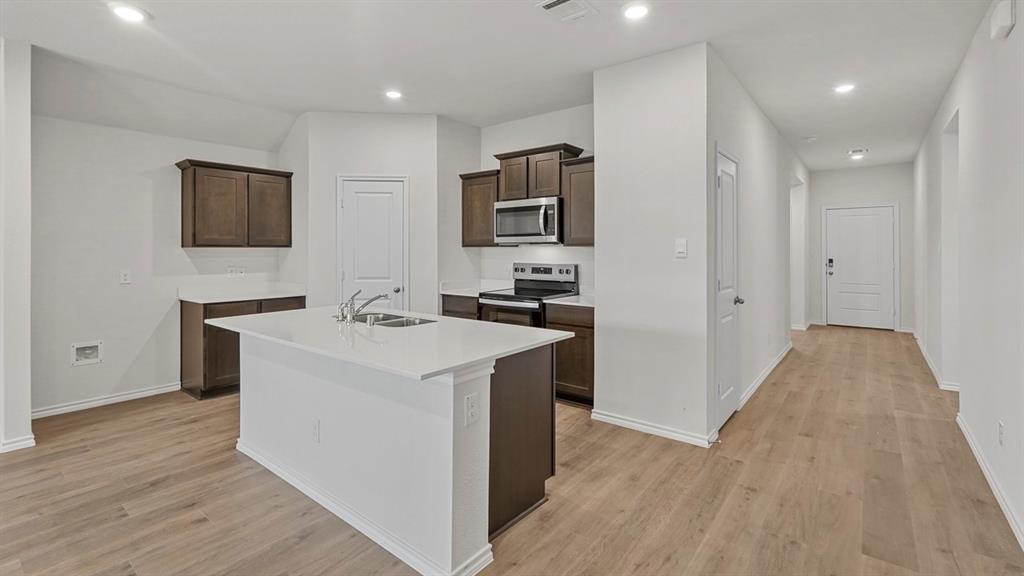 904 Barton Drive