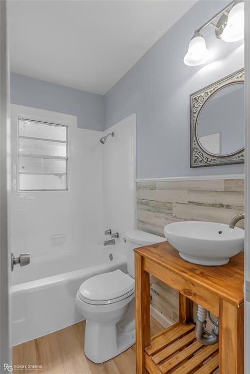 Bossier City, Louisiana 71112, United States, 3 Bedrooms Bedrooms, ,1 BathroomBathrooms,Residential,Active,238616