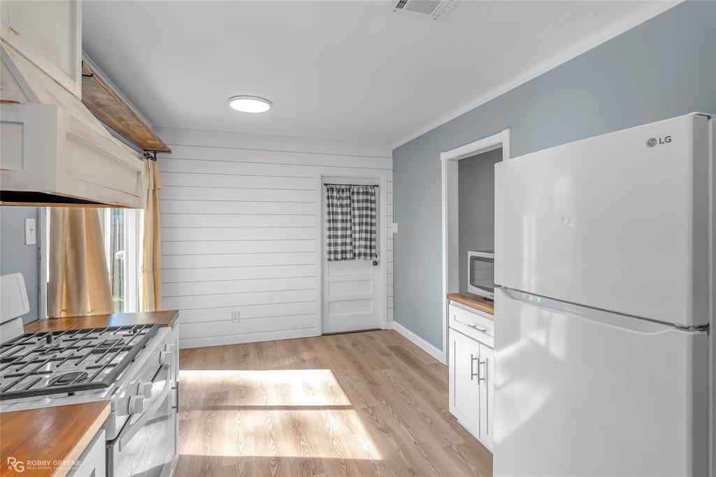 Bossier City, Louisiana 71112, United States, 3 Bedrooms Bedrooms, ,1 BathroomBathrooms,Residential,Active,238616