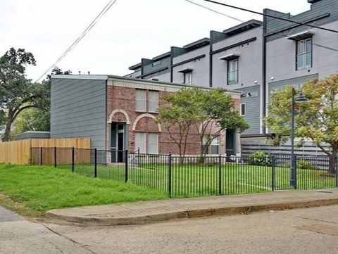 1819 Browder Street Dallas TX 75215