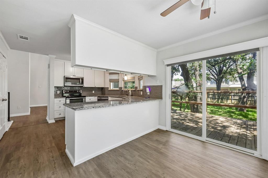 6833 Parkwood Drive