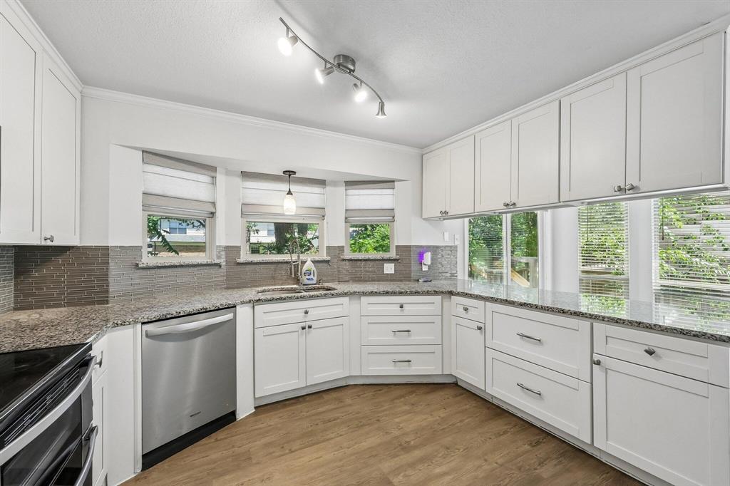 6833 Parkwood Drive