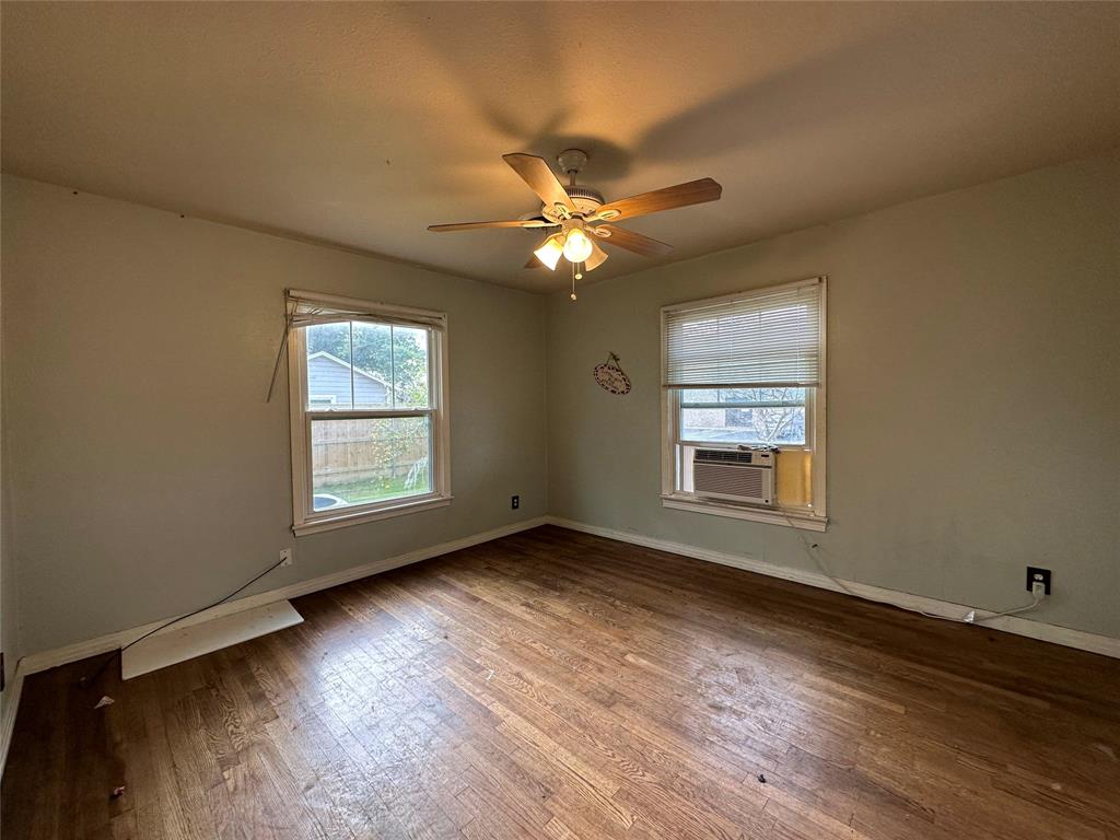 J W King - Residential