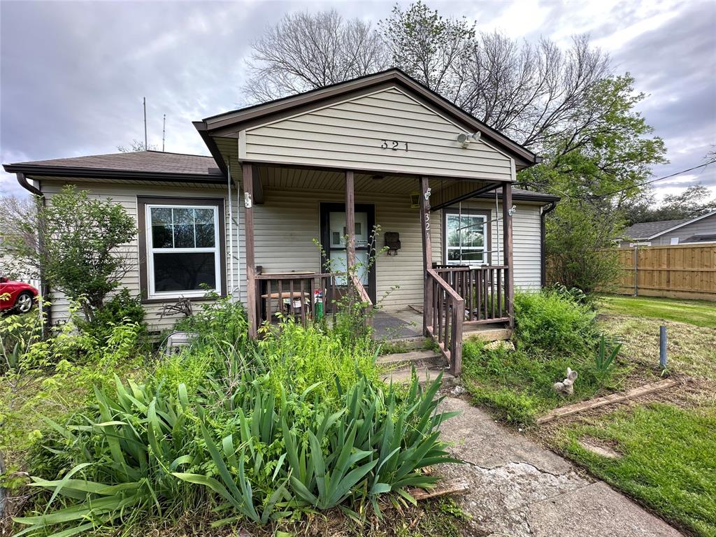 J W King - Residential