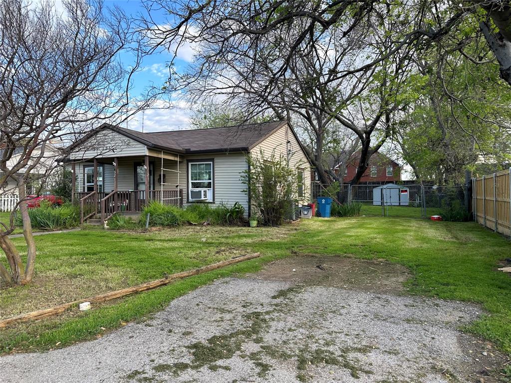 J W King - Residential