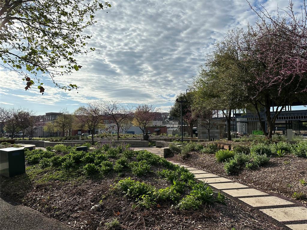 J W King - Residential