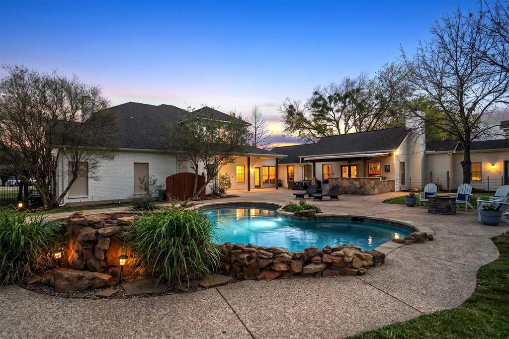 4993 Kiowa Trail
