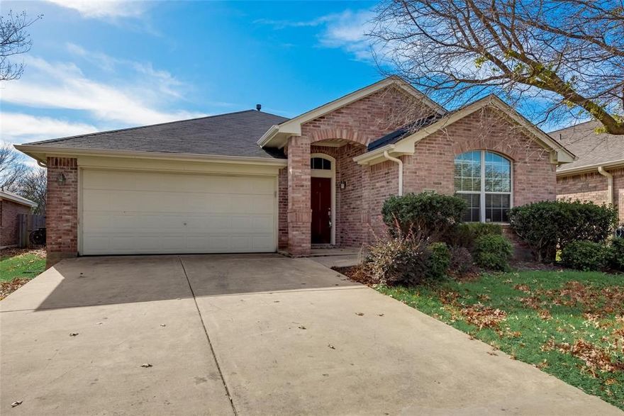 Beautiful home with many updates, including stainless steel appliances, granite countertops, and hardwood floors.  Very well-maintained and ready for great tenants.