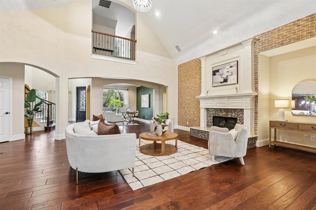 2027 Stonemont Court