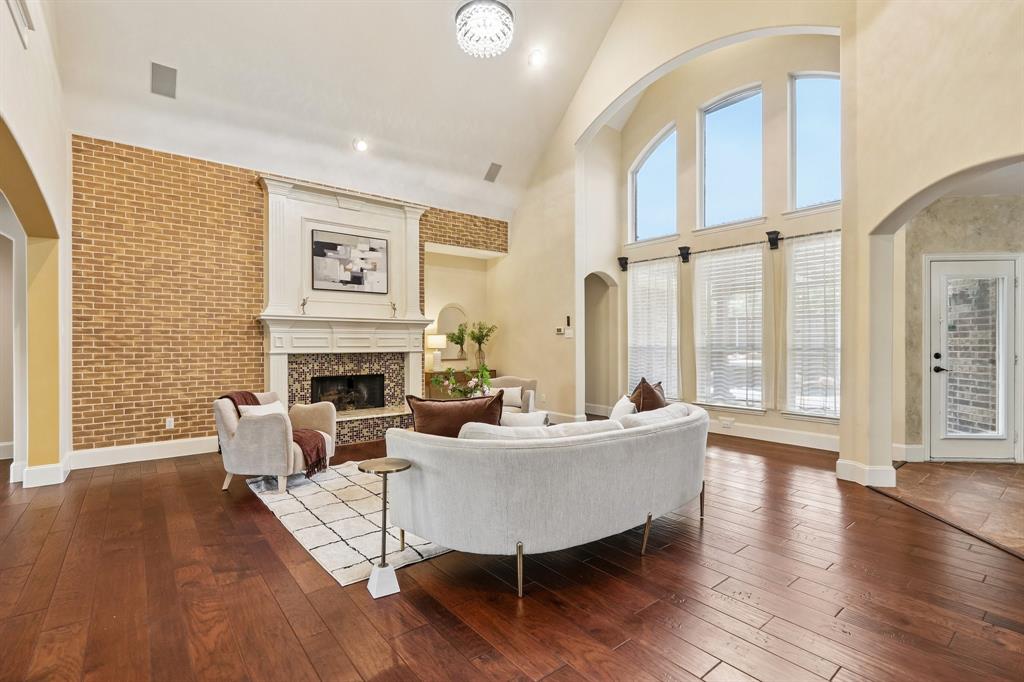 2027 Stonemont Court