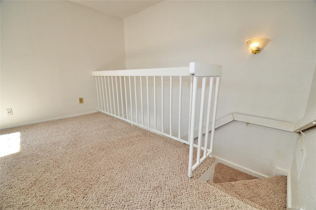 Lakehill Townhomes - Residential Lease