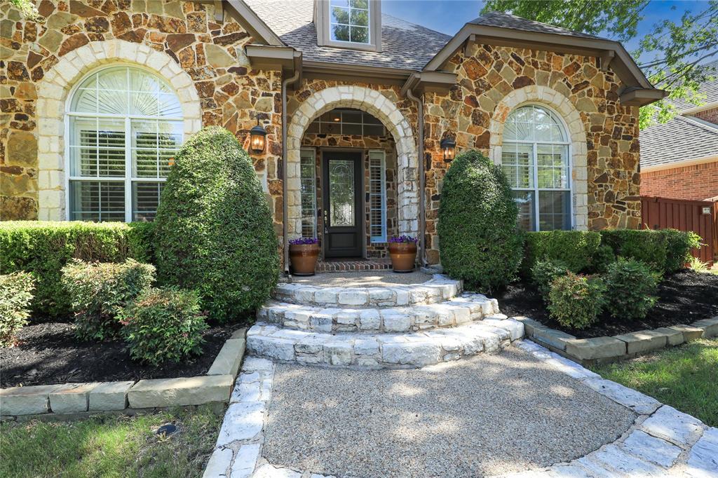 1412 Salado Drive