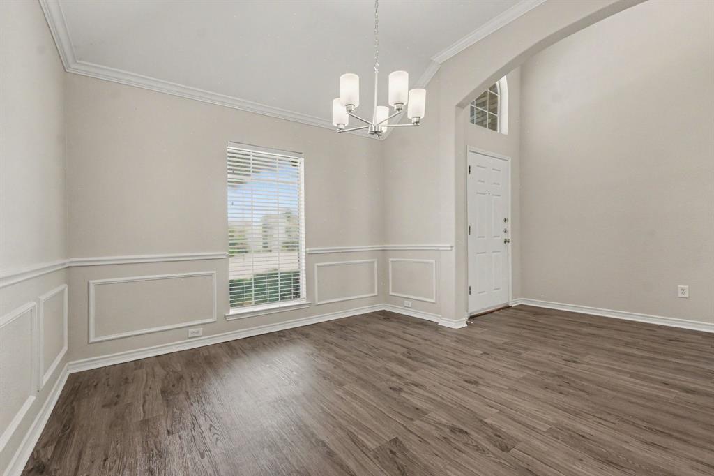 1614 Woodhaven Court