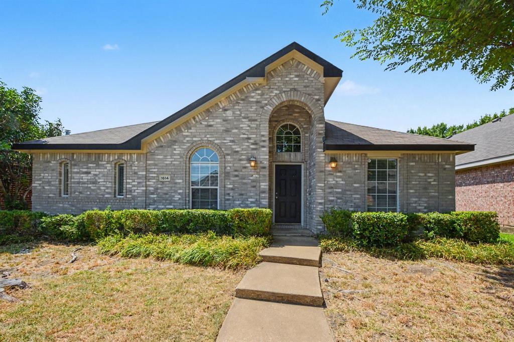 1614 Woodhaven Court