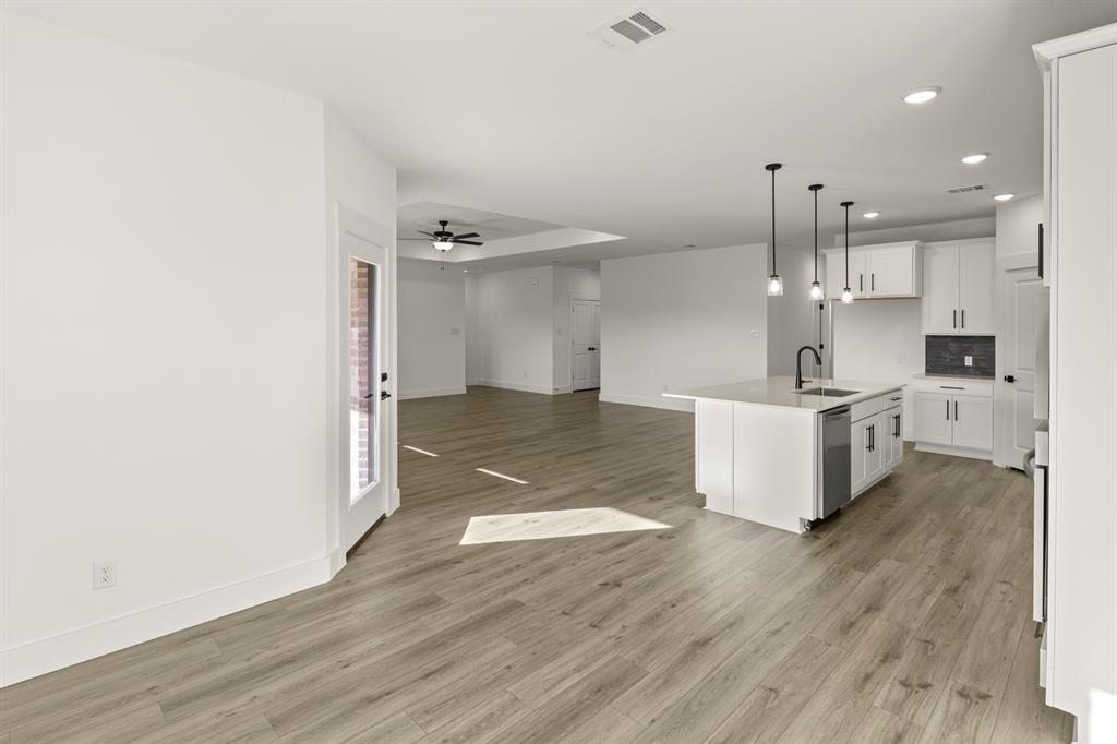 Waverly Estates - Residential