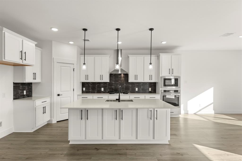 Waverly Estates - Residential