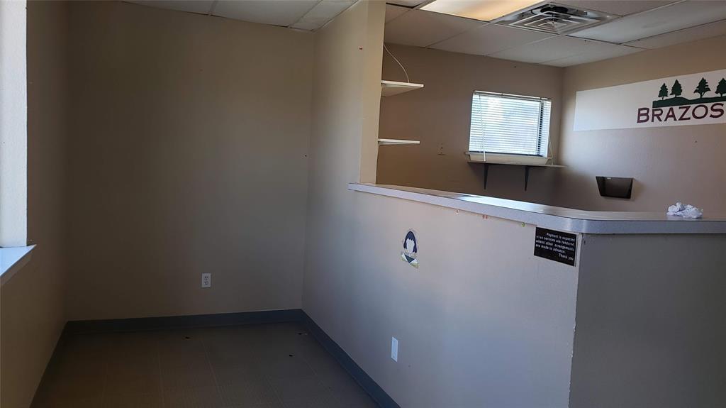 College - Commercial Sale