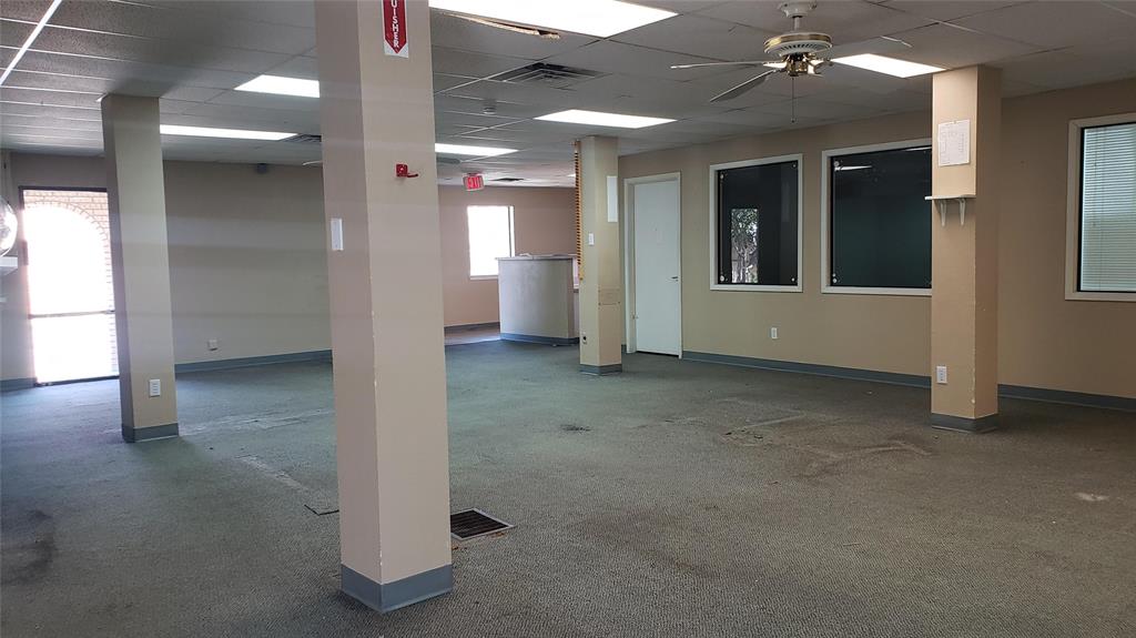 College - Commercial Sale