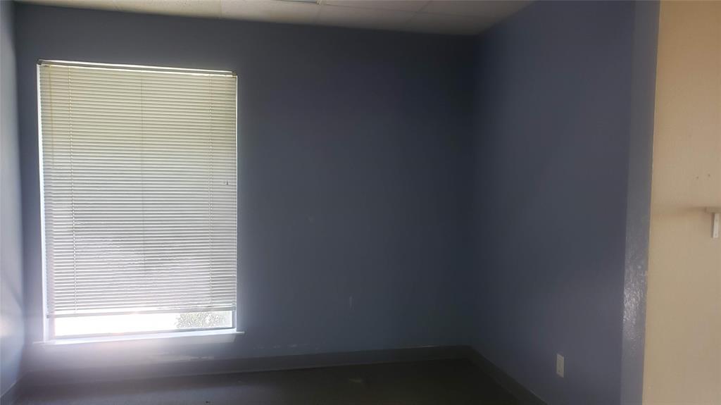 College - Commercial Sale