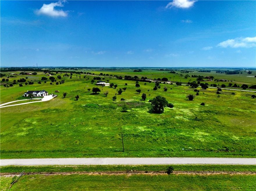 Build your dream home on 10.01 acres of primarily flat terrain located on the old Greenbriar Golf Course. Nestled between McGregor and Moody, this property offers peaceful country living with the convenience of nearby highways and amenities. Enjoy private lake access, open views, and plenty of space to create the lifestyle you want. Located just off Lone Star Parkway (Hwy 317) and Country Club Road, this homesite is only minutes from Mother Neff State Park, 17 minutes to Temple, and 25 minutes to Waco. Ideal for residential development, homesteading, or a weekend getaway.

Utilities and zoning to be confirmed by buyer. Don’t miss this rare opportunity to own acreage with water access in a desirable Central Texas location.