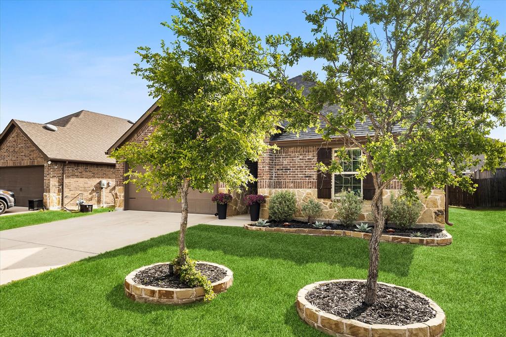 1003 Stage Coach Lane