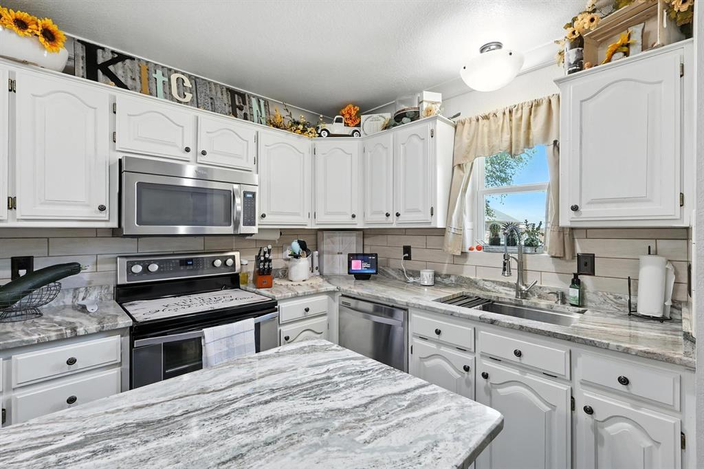 Thoroughbred Ridge - Residential